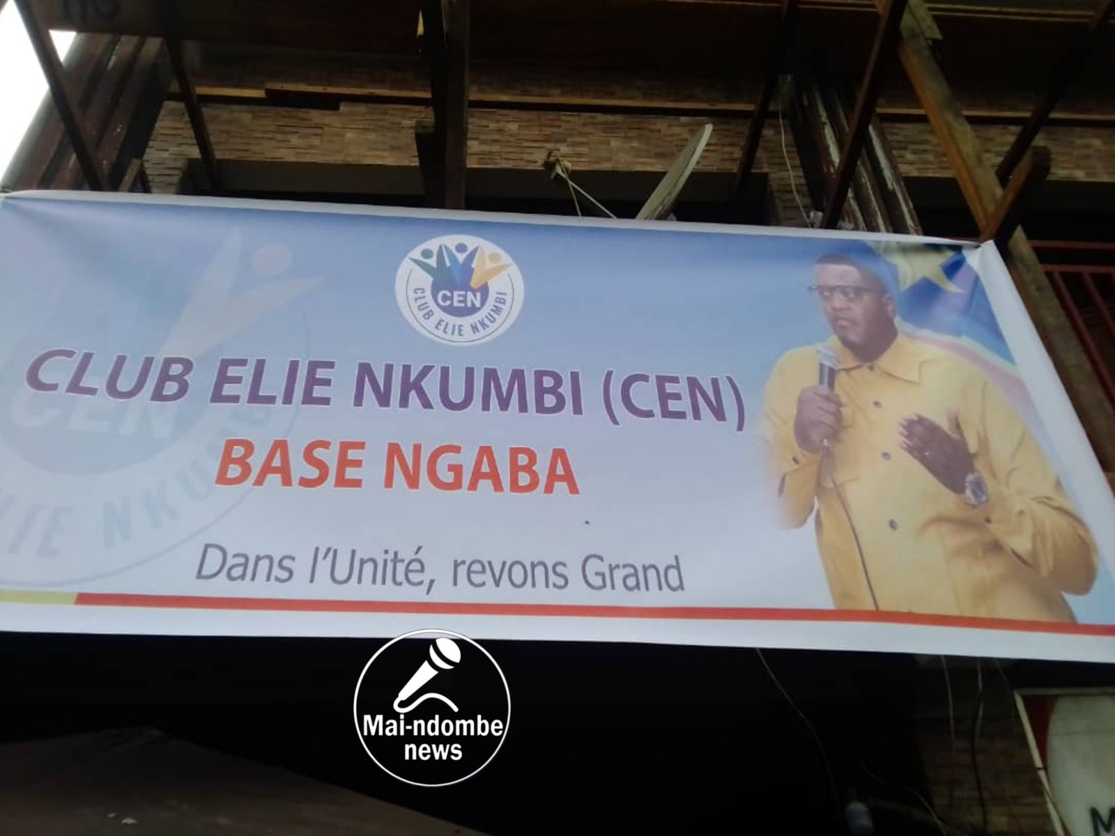 Rencontre avec la base de Ngaba